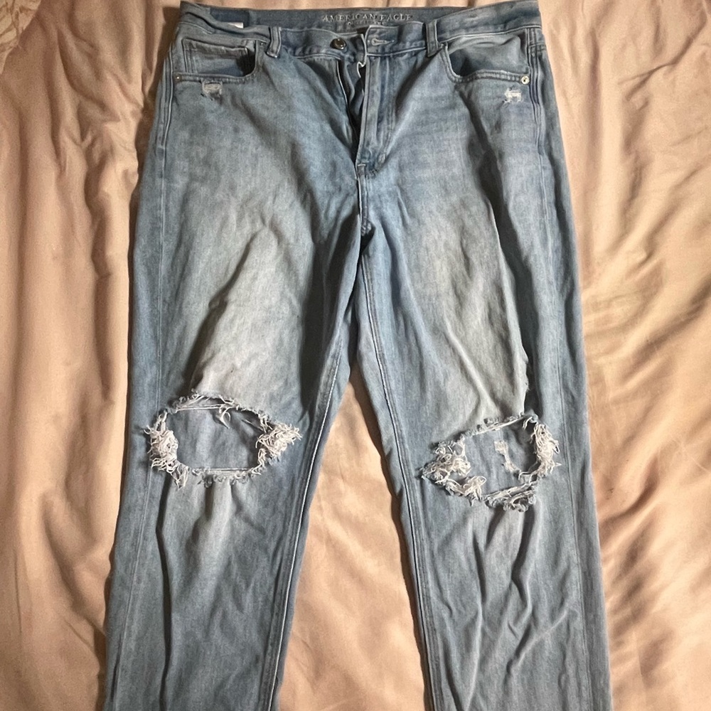 american eagle mom jean